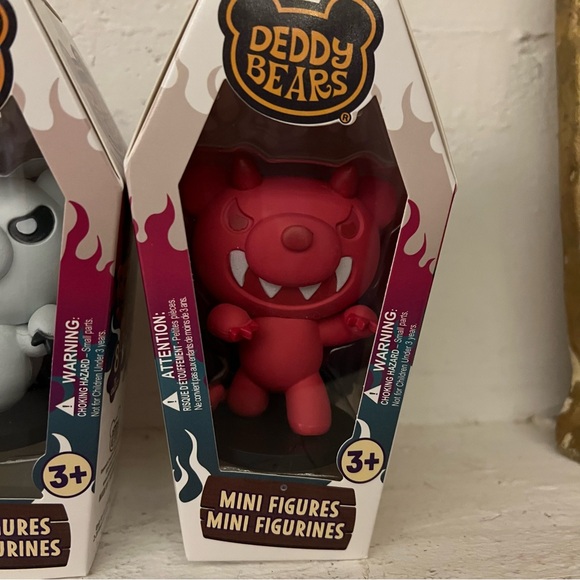 3X NEW Deddy Bears Coffin Window Spekter/ Bones /Beezlebear Mini Figures - Picture 2 of 5